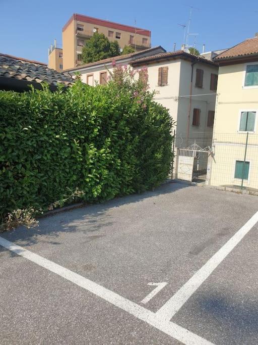 Piazza Garibaldi Eleganti Suite Con Sauna Udine Eksteriør bilde